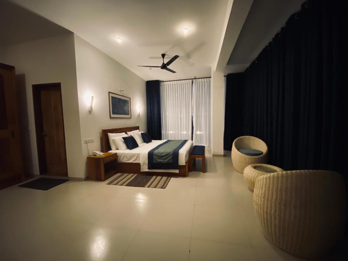 The Lighthouse Negombo Otel Dış mekan fotoğraf